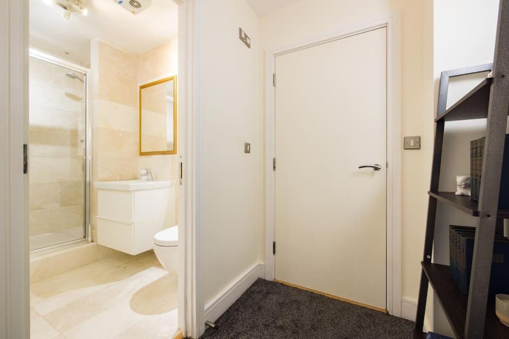 Apartment Wild Roses Serviced - Tower Bridge *